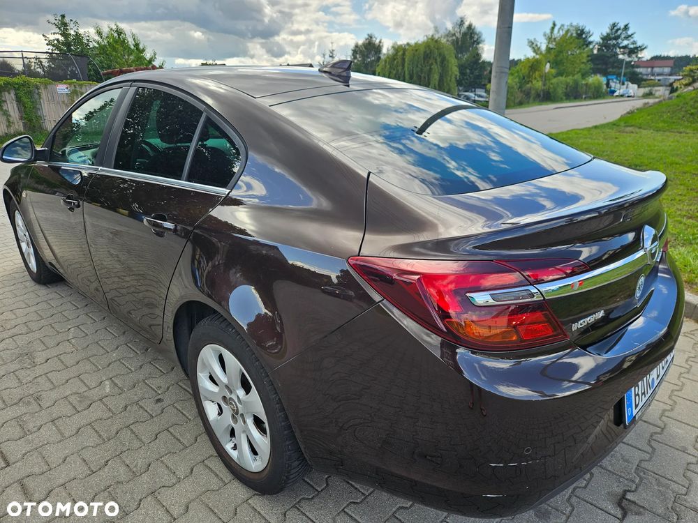Opel Insignia 1.4 T Cosmo S&S - 3