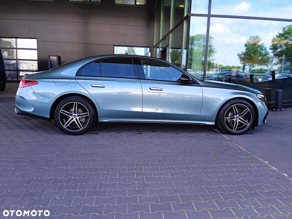 Mercedes-Benz Klasa E - 4