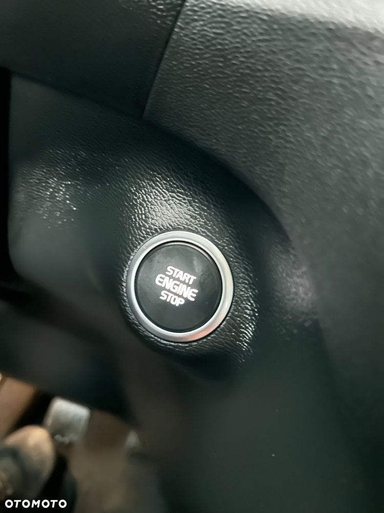 Volvo XC 40 D3 AWD RDesign - 33