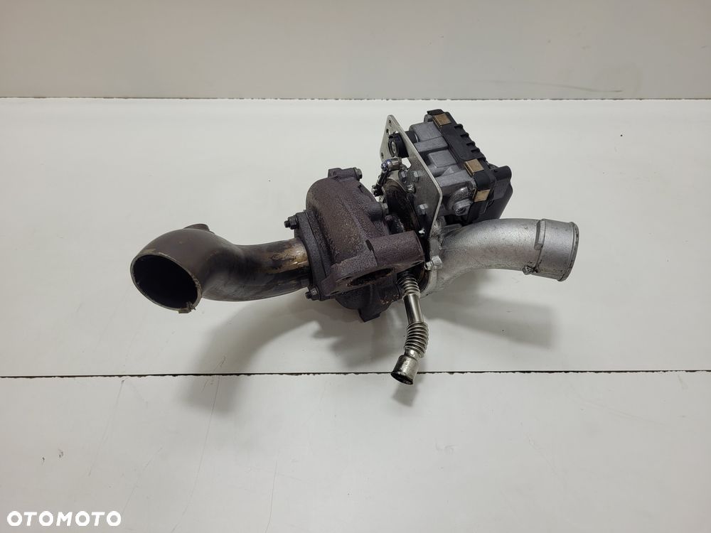 TURBINA TURBOSPREZARKA AUDI A6 4F Q7 VW TOUAREG CAYENNE PHAETON 3.0 TDI - 8
