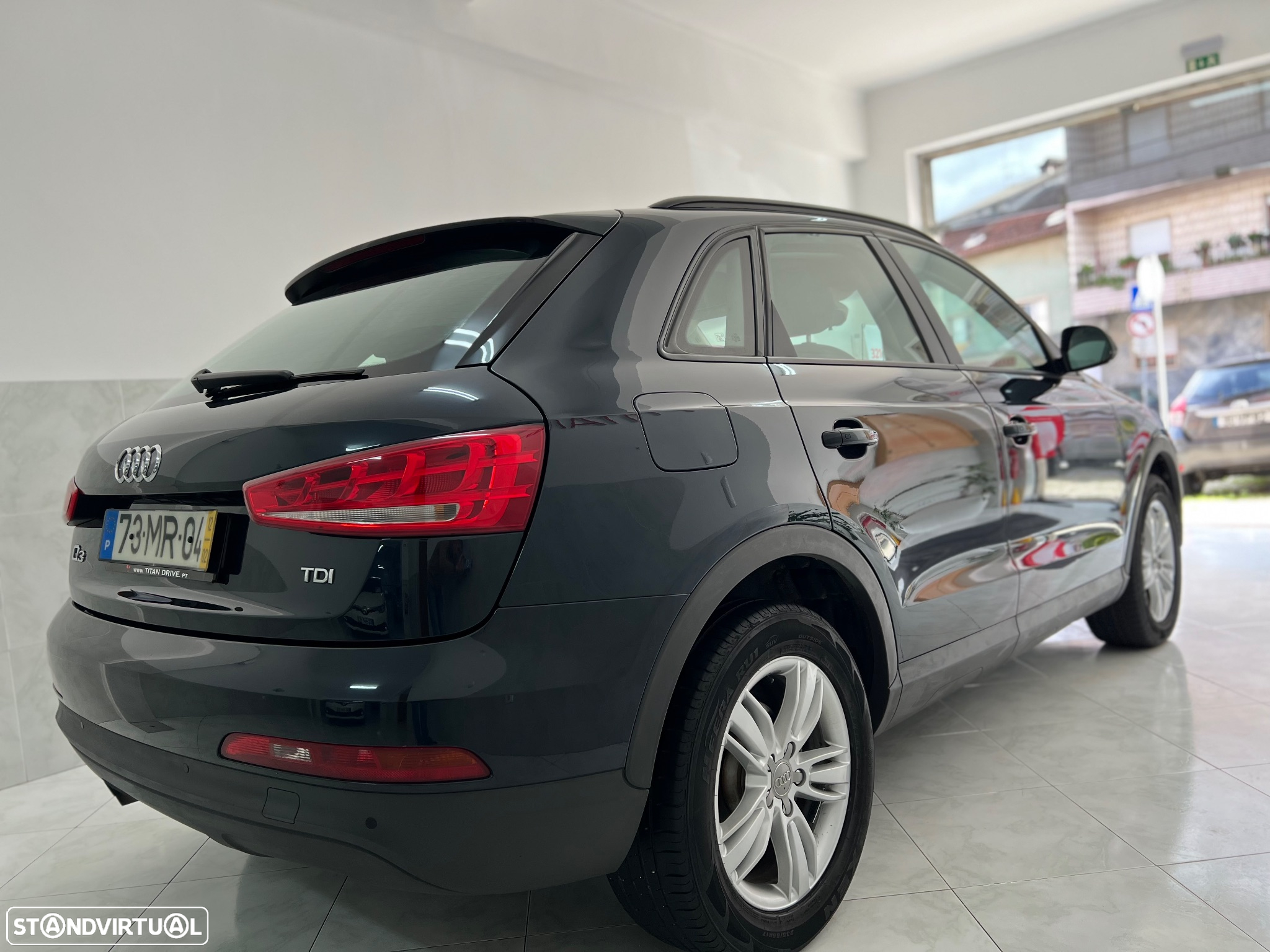 Audi Q3 2.0 TDI Attraction - 6