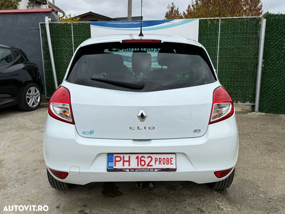 Renault Clio 1.5 dCi 90 FAP Dynamique - 17