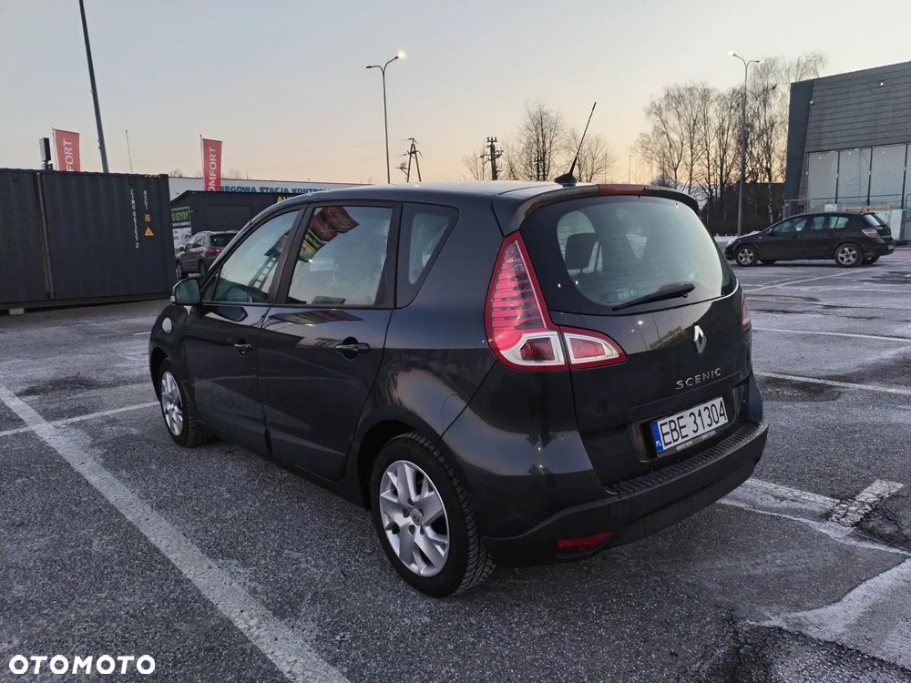 Renault Scenic 1.6 16V 110 Authentique - 3