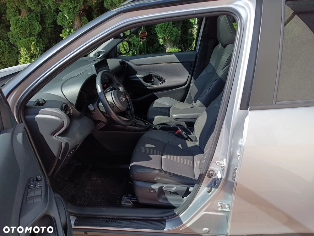 Toyota Yaris Cross Hybrid 1.5 Adventure 4x4 - 4