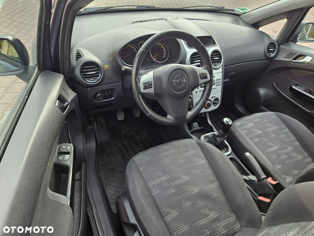 Opel Corsa 2011