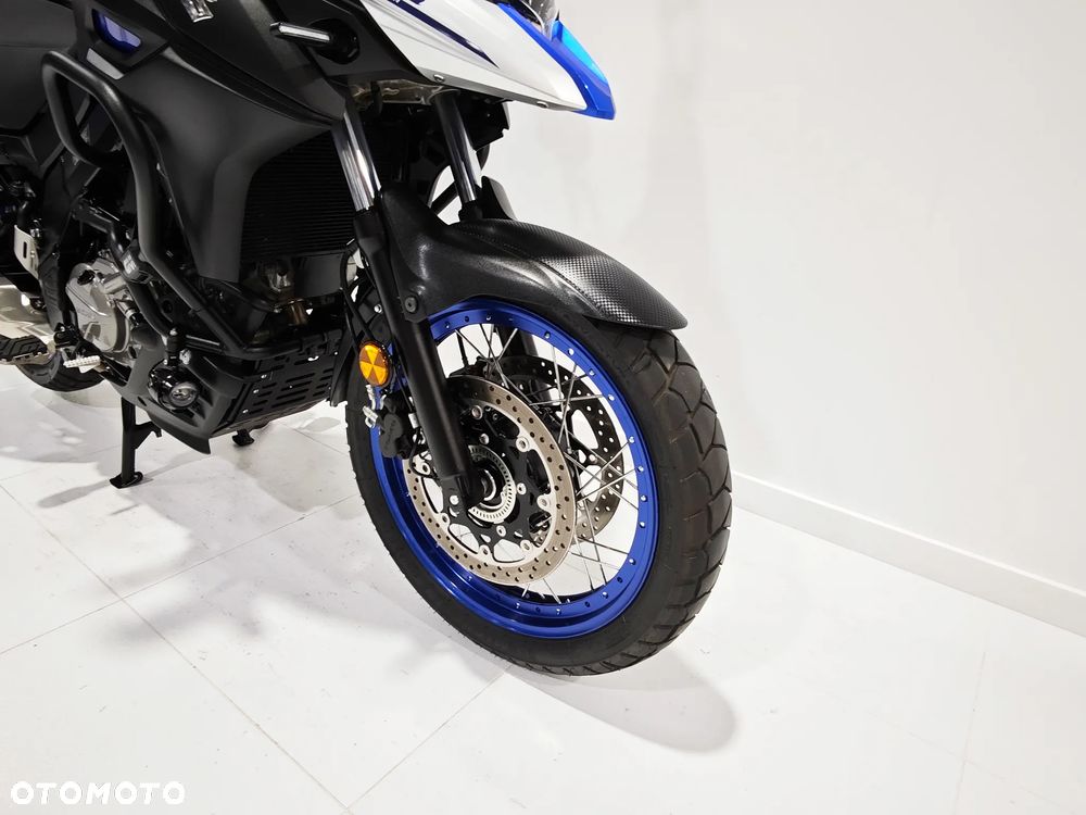 Suzuki V-STROM - 7