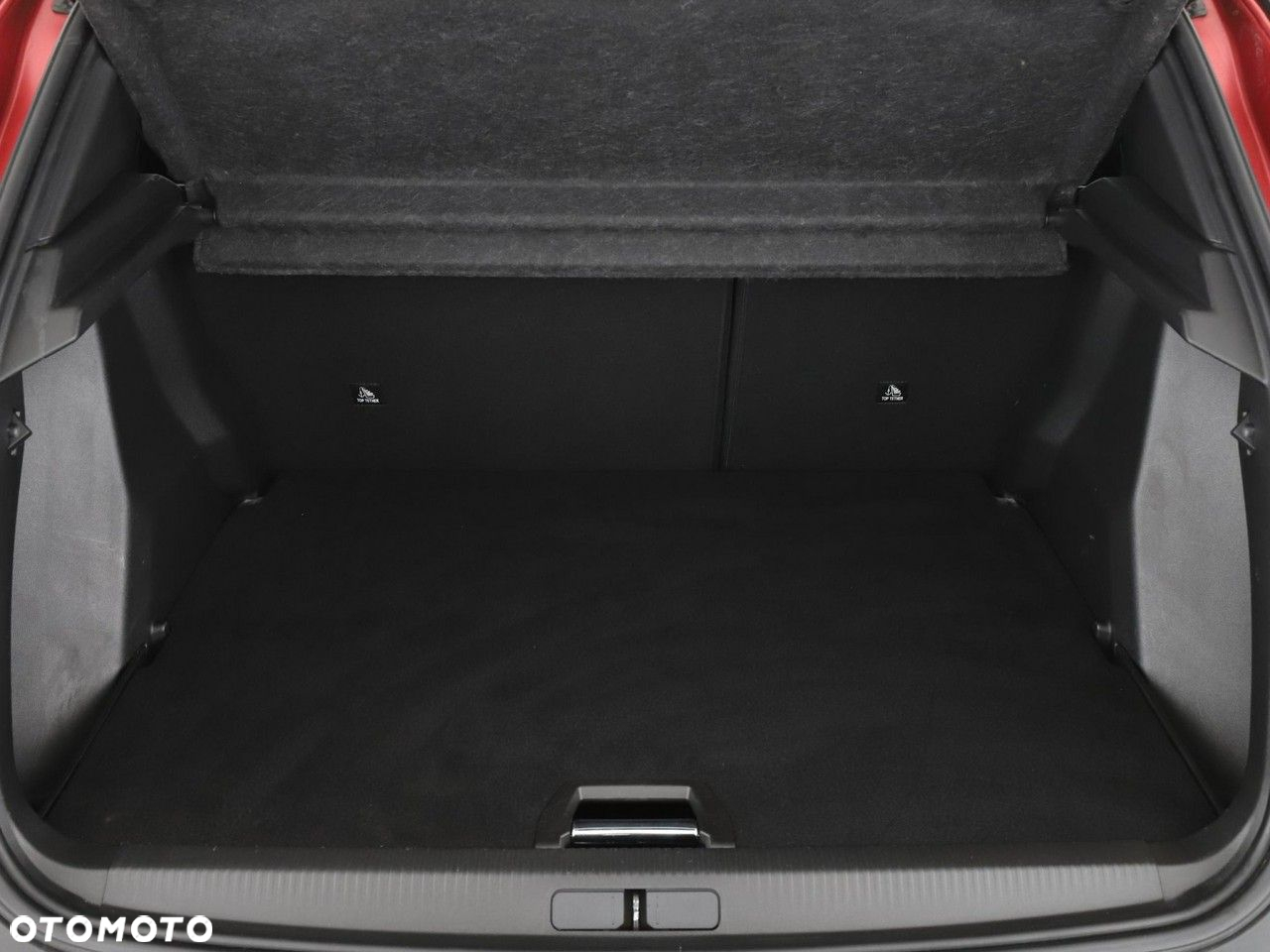 Peugeot 2008 PureTech 130 EAT8 Allure - 20