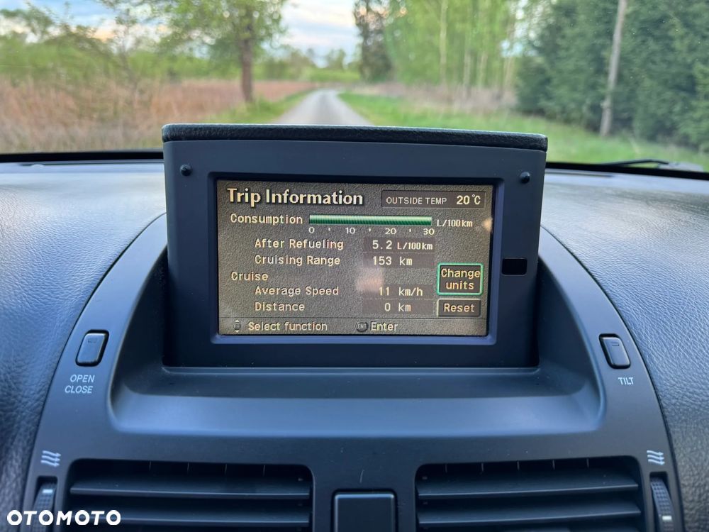 Toyota Avensis 2.0 D-4D Executive - 15