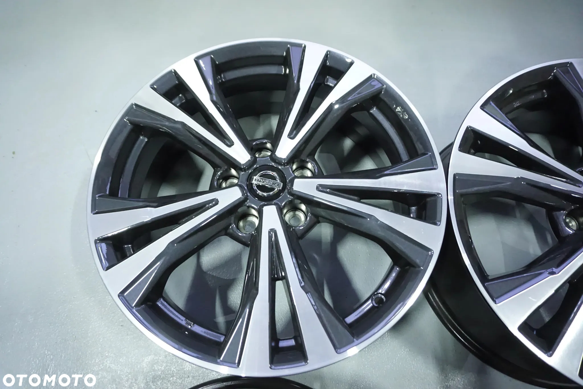 FELGI  ALUMINIOWE 18 NISSAN ARIYA NISMO  PULSAR JUKE QASHQAI LEAF X-TRAIL PRIMERA ET40  ORYGINAŁ NOWE - 3