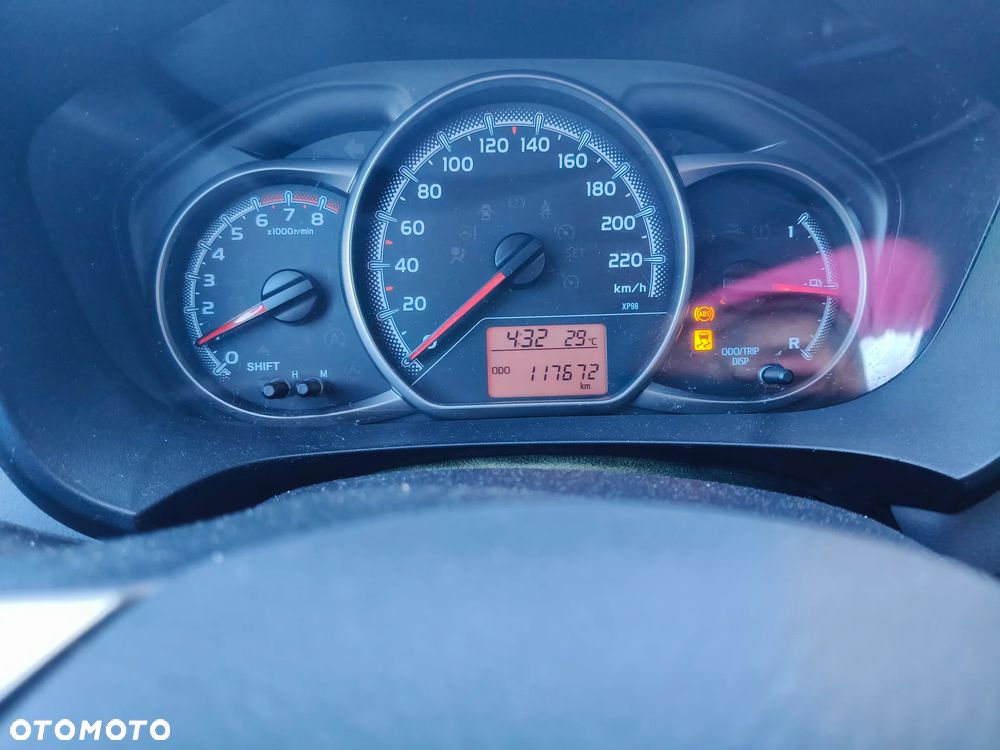 Toyota Yaris - 20