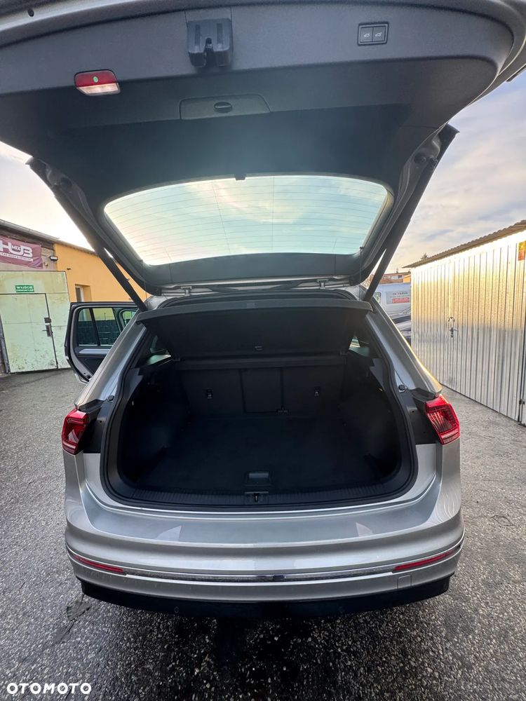 Volkswagen Tiguan 2.0 TDI SCR 4MOTION DSG Highline - 27