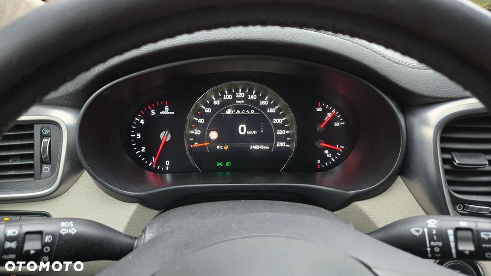 Kia Sorento 2.2 CRDI L - 13