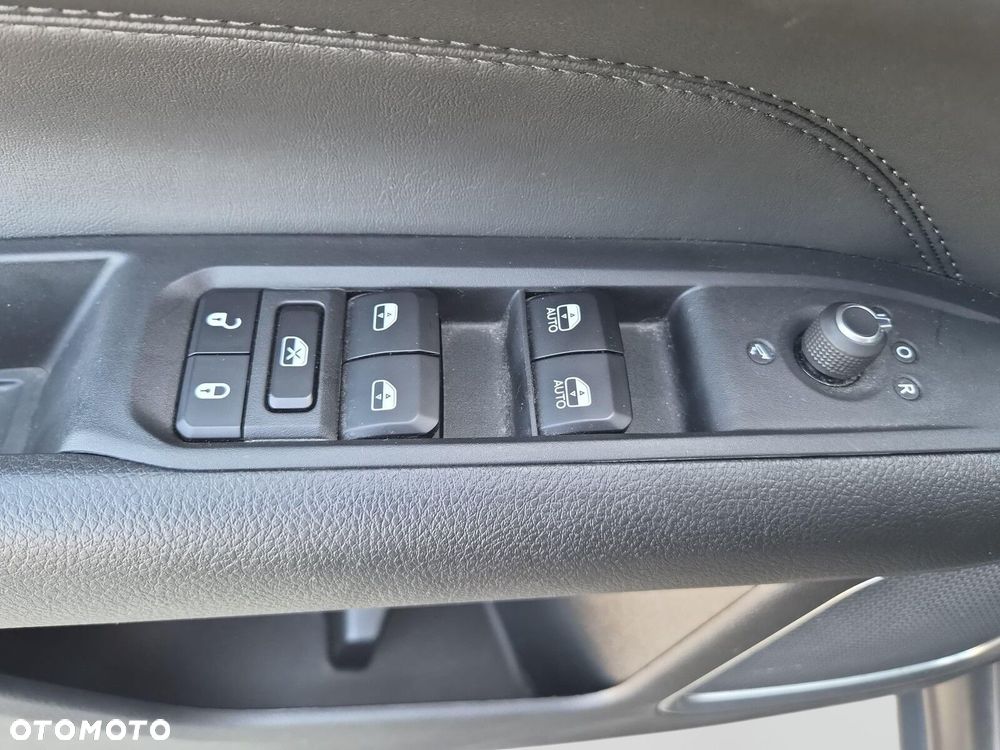 Jeep Compass - 14