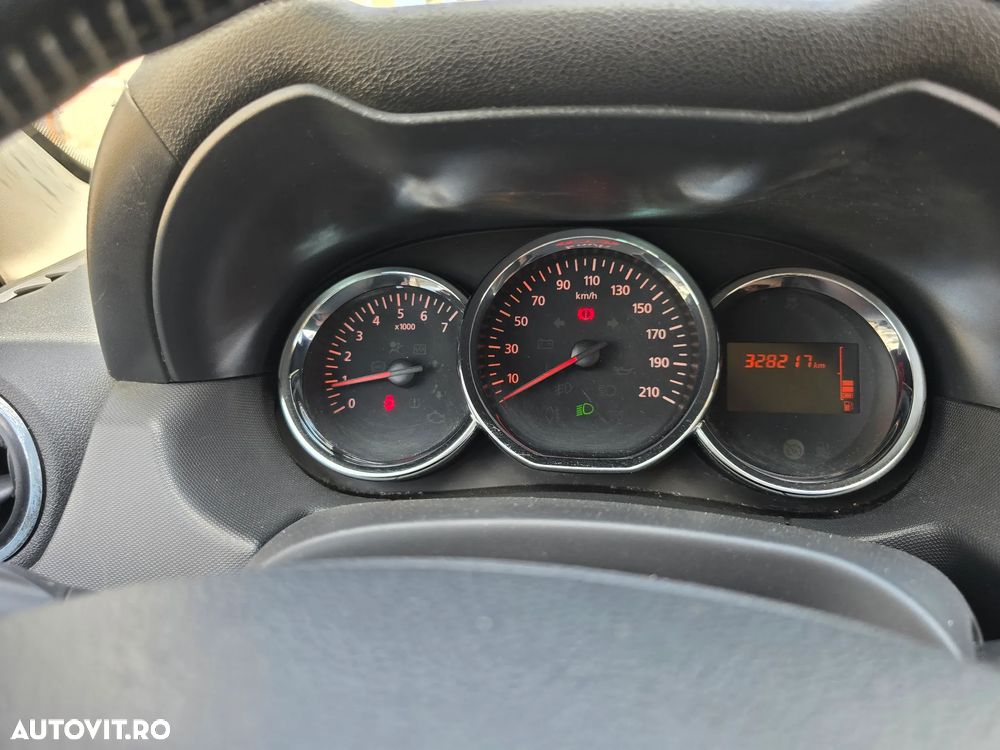 Dacia Duster 1.5 dCi 4x4 SL Connected by Orange - 9