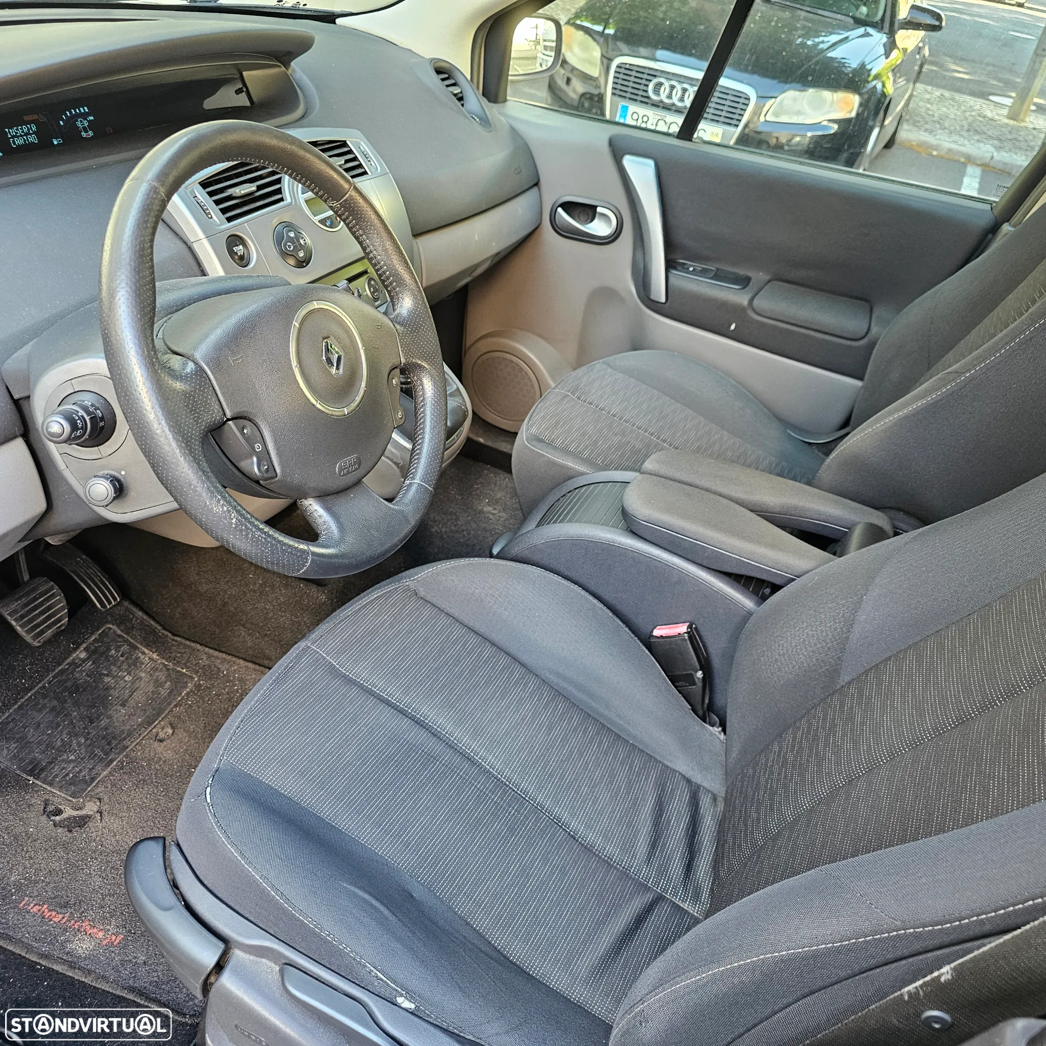 Renault Grand Scénic 1.5 dCi Luxe 7L - 21