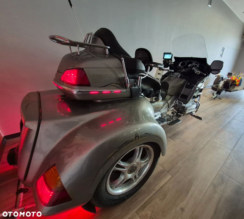 Honda GL - 3