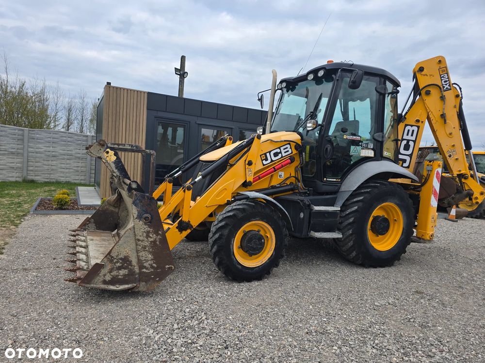 JCB - 2