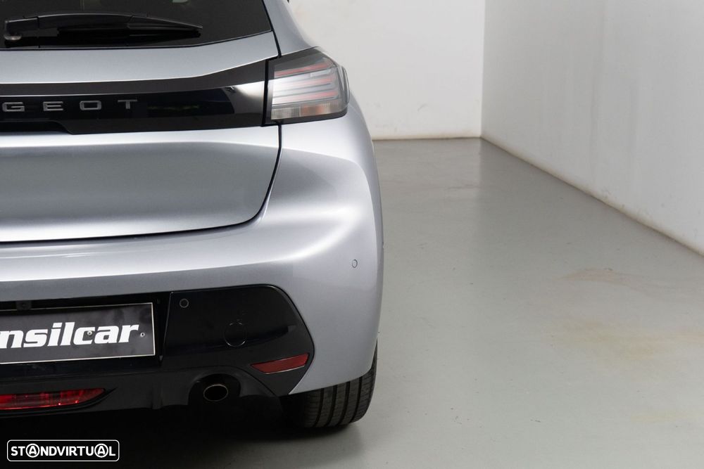 Peugeot 208 1.2 PureTech Allure - 16