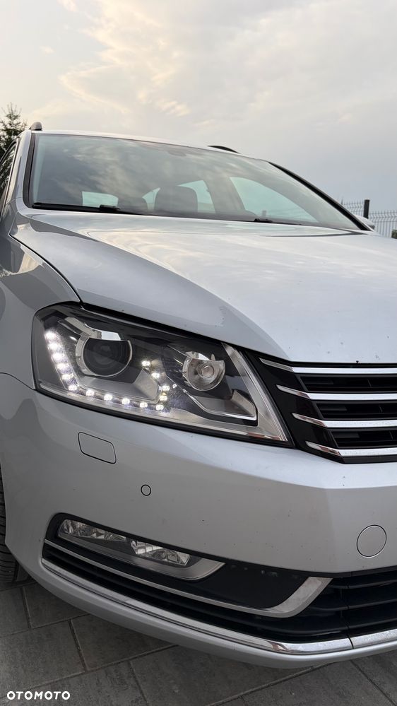 Volkswagen Passat 2.0 TDI BlueMotion Technology Comfortline - 16