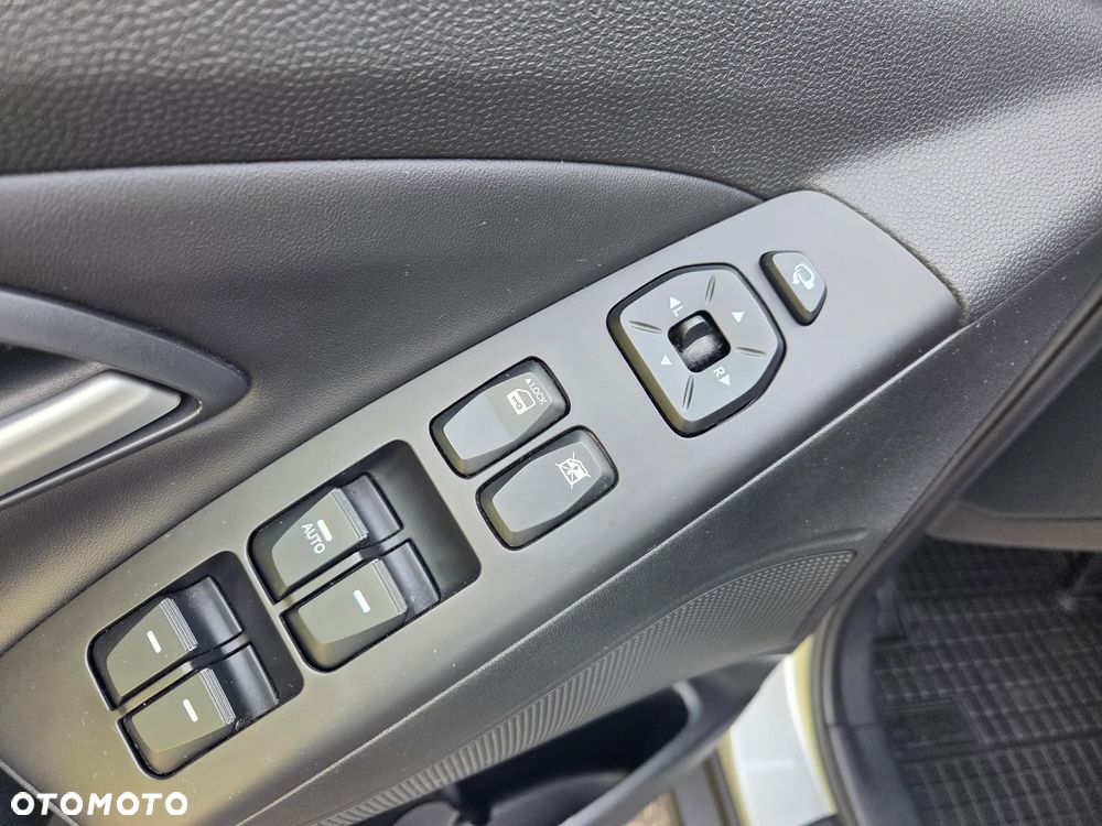 Hyundai ix35 2.0 CRDi 4WD Premium - 11