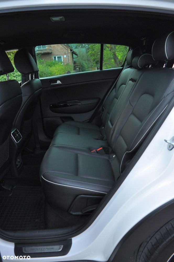 Kia Sportage 1.6 T-GDI AWD GT Line - 21