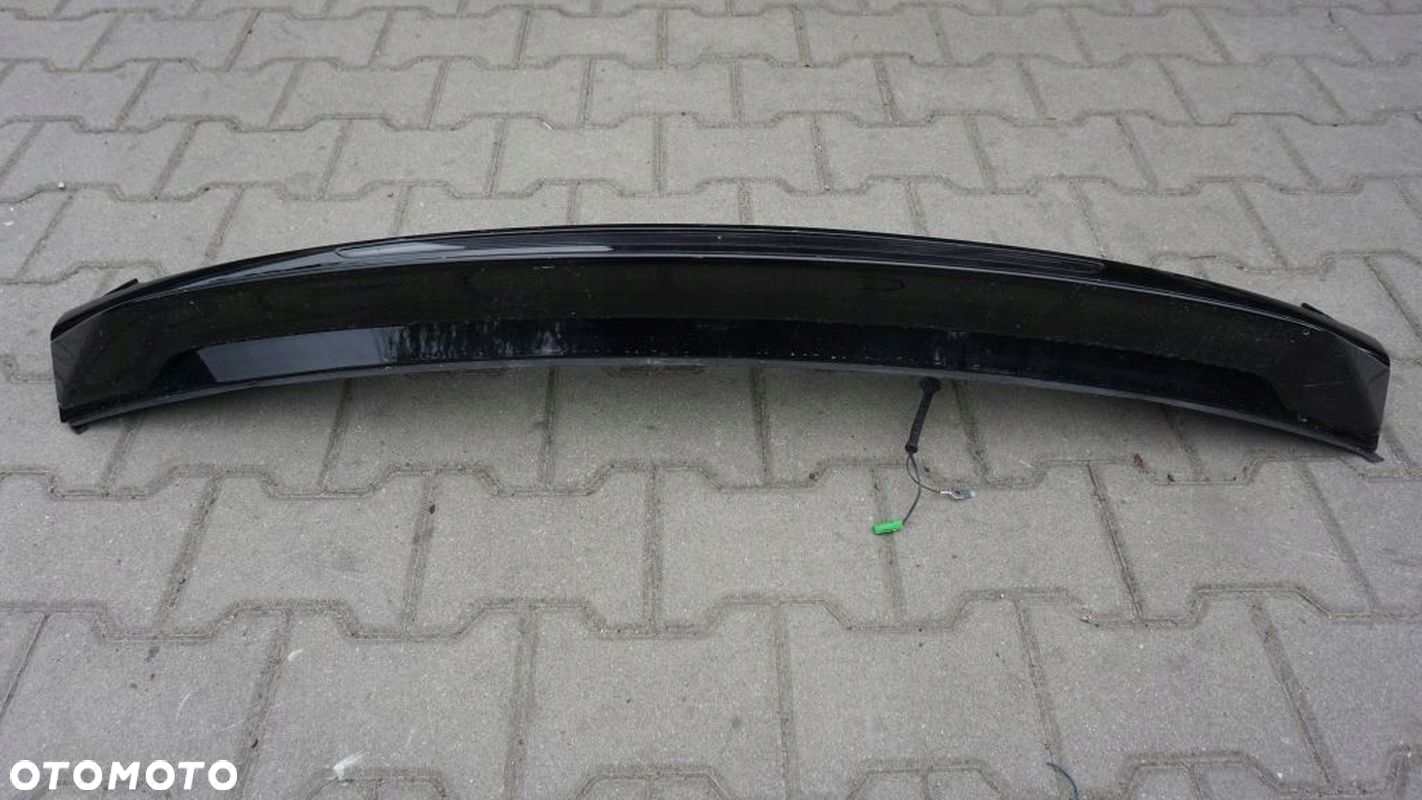 VOLVO C40 - SPOILER KLAPY BAGAŻNIKA - 2