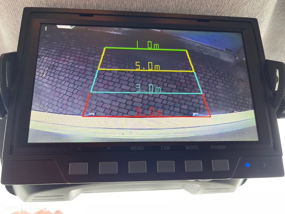 Iveco Daily Izoterma Winda - 16