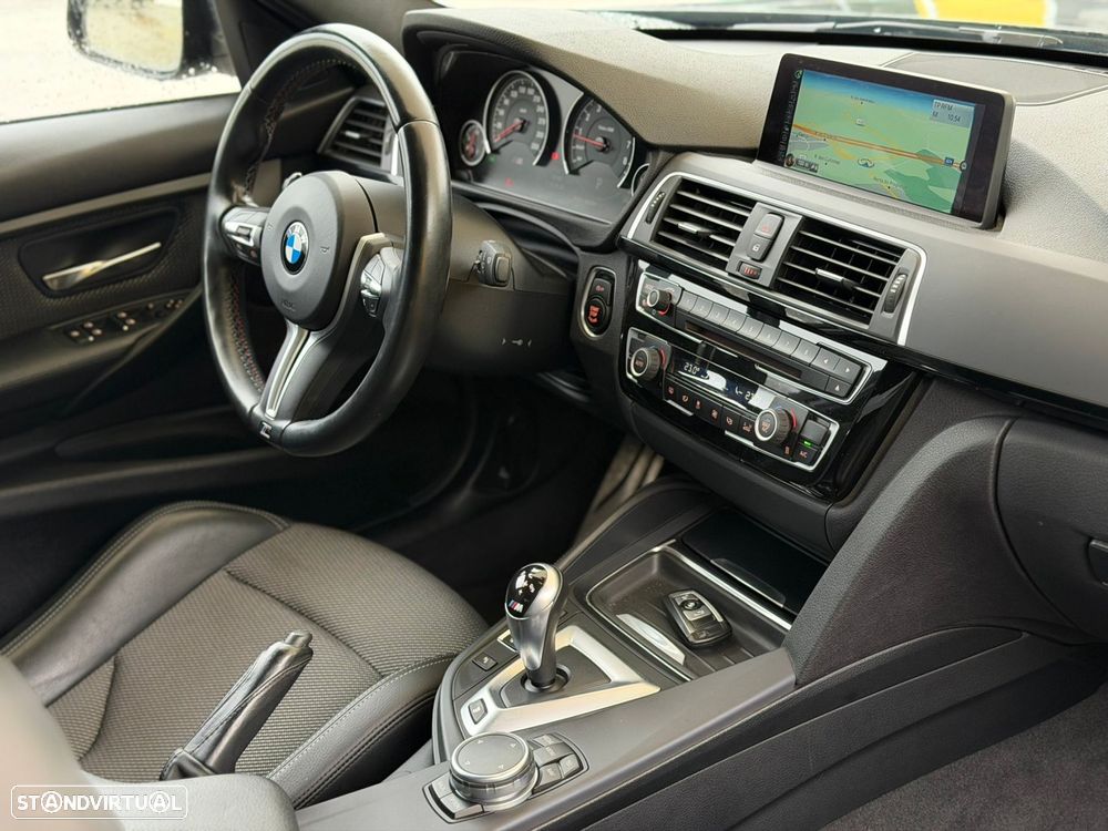 BMW M3 Auto - 5