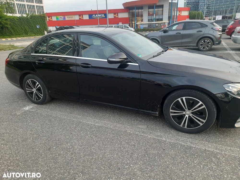 Mercedes-Benz E - 26