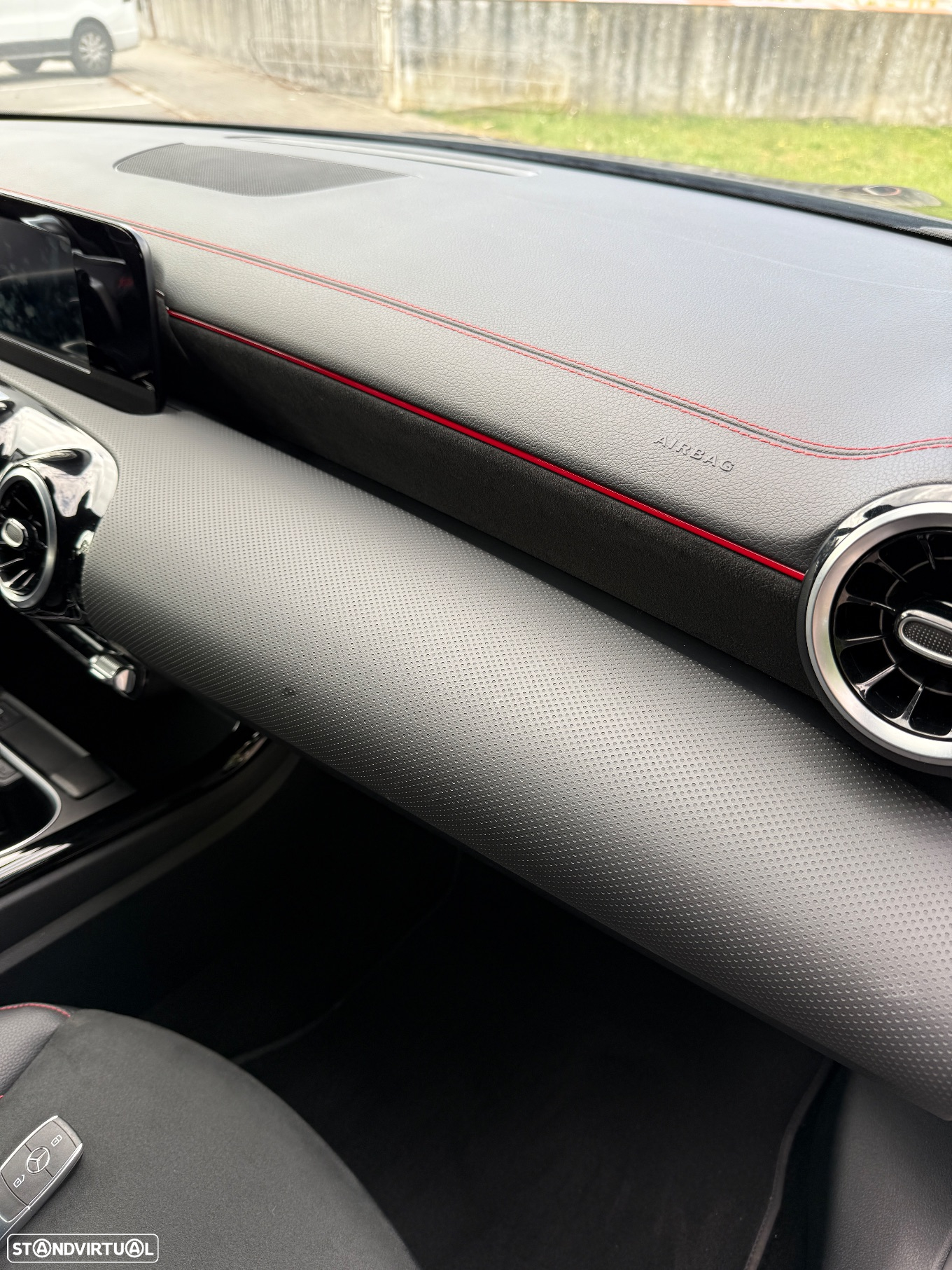 Mercedes-Benz CLA 250 e Shooting Brake AMG Line - 27