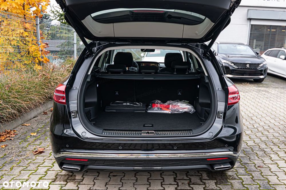 Hongqi HS5 2.0T AWD - 23