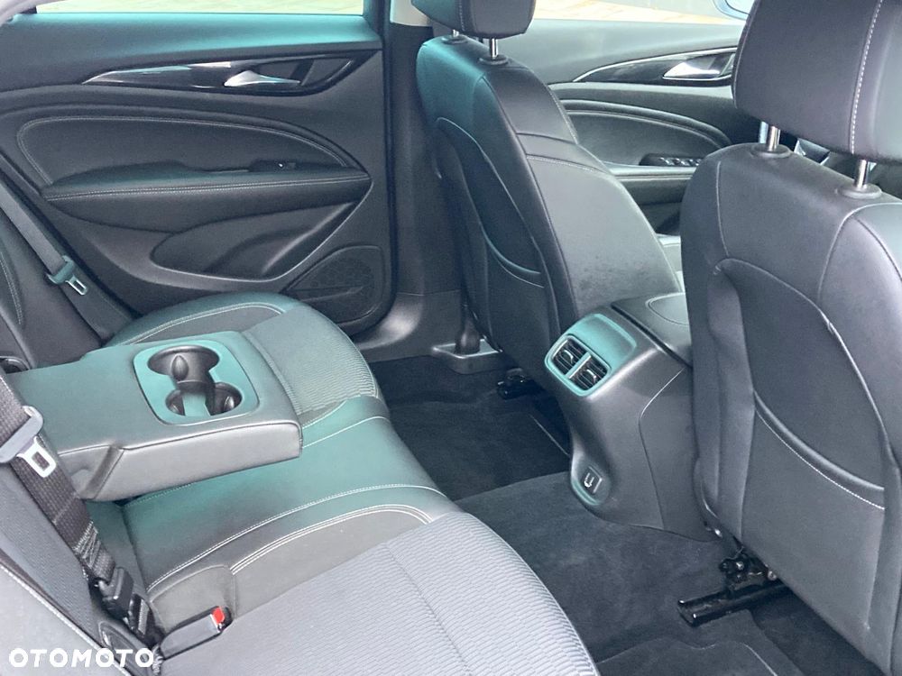 Opel Insignia 2.0 Innovation - 17