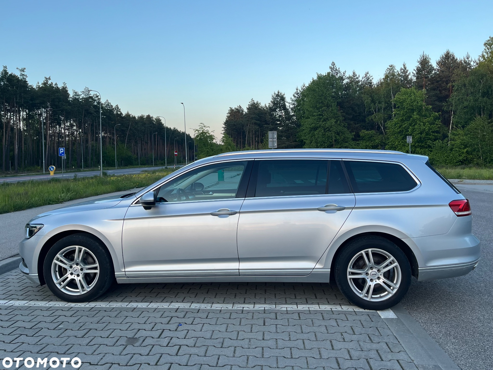 Volkswagen Passat 2.0 TDI BMT Comfortline DSG - 8