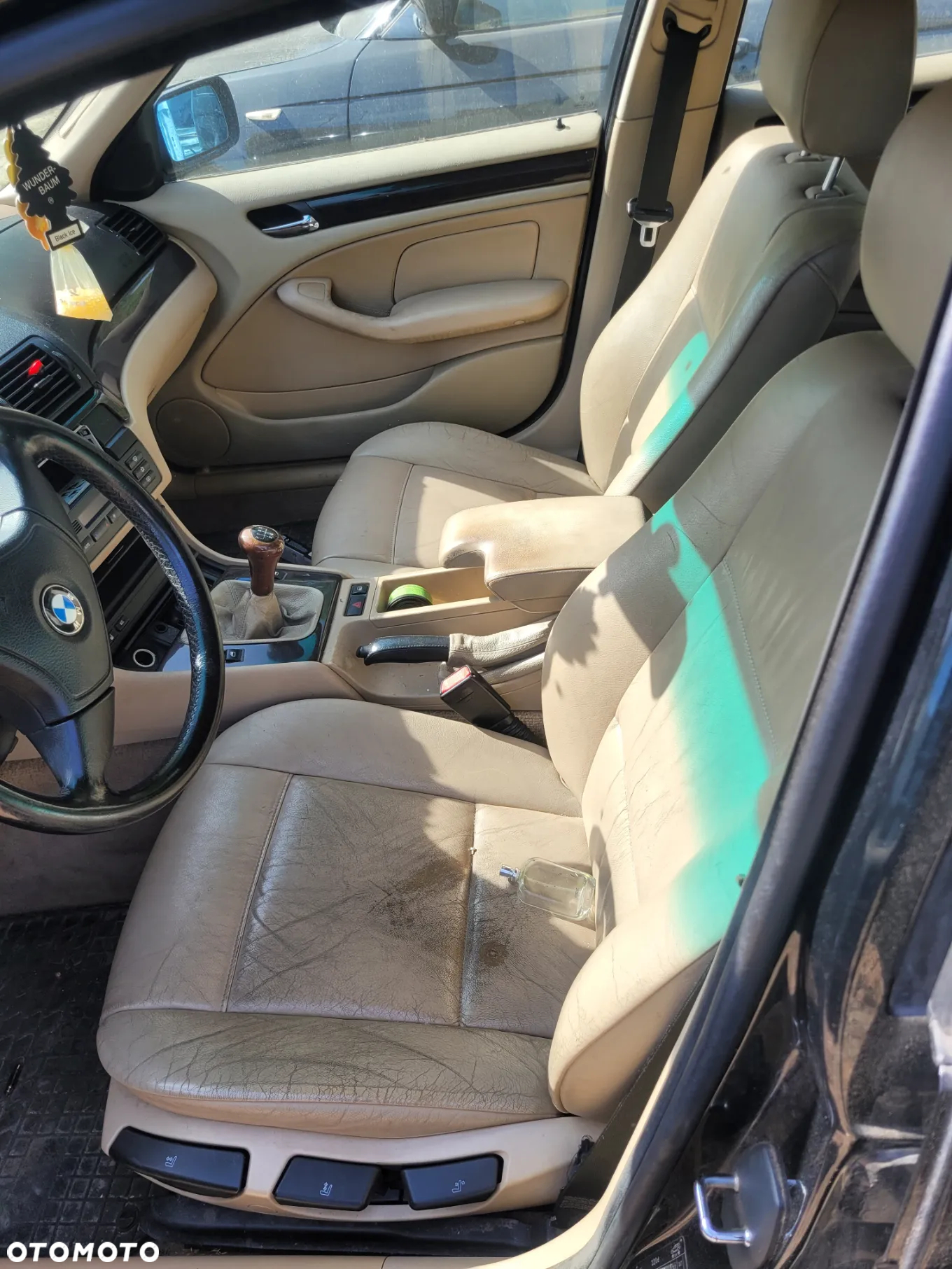 BMW E46 TOURING fotel fotele kanapa skóra skórzane deska kokpit podsufitka boczek boczki klamka podłokietnik licznik - 3