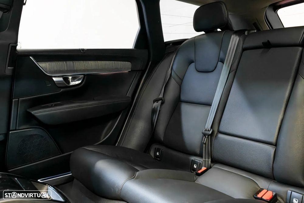 Volvo V90 2.0 T8 PHEV Inscription AWD - 22