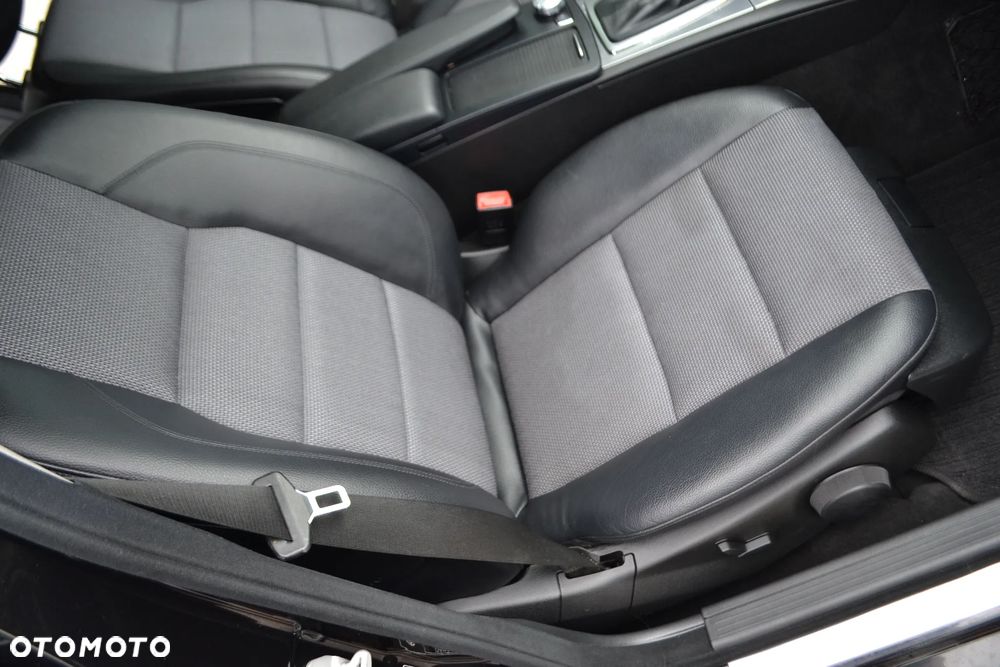 Mercedes-Benz Klasa C 220 CDI 7G-TRONIC Avantgarde Edition - 20
