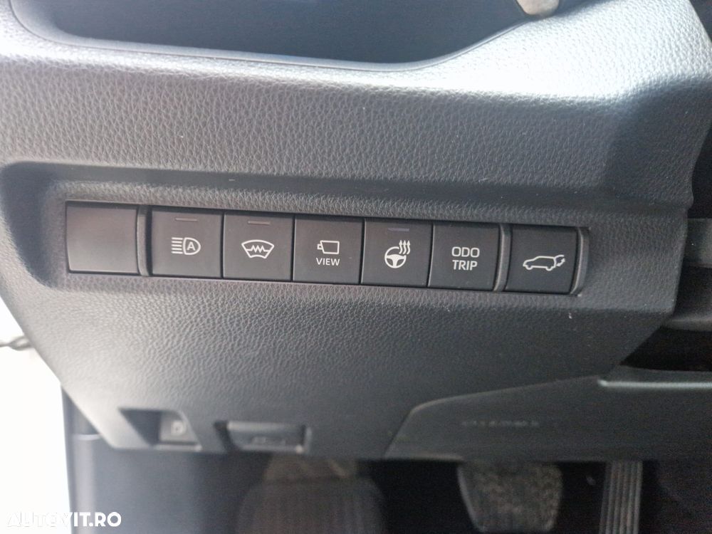 Toyota RAV4 2.5 VVT-iE 4x4 Dynamic - 11