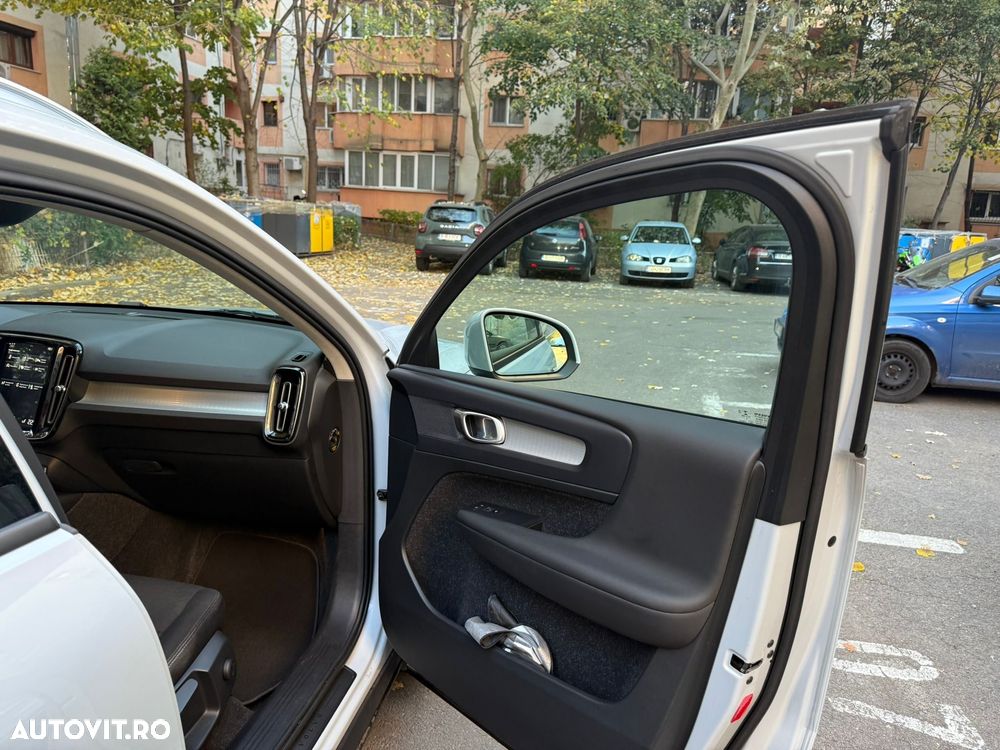 Volvo XC 40 T4 AWD Momentum - 13