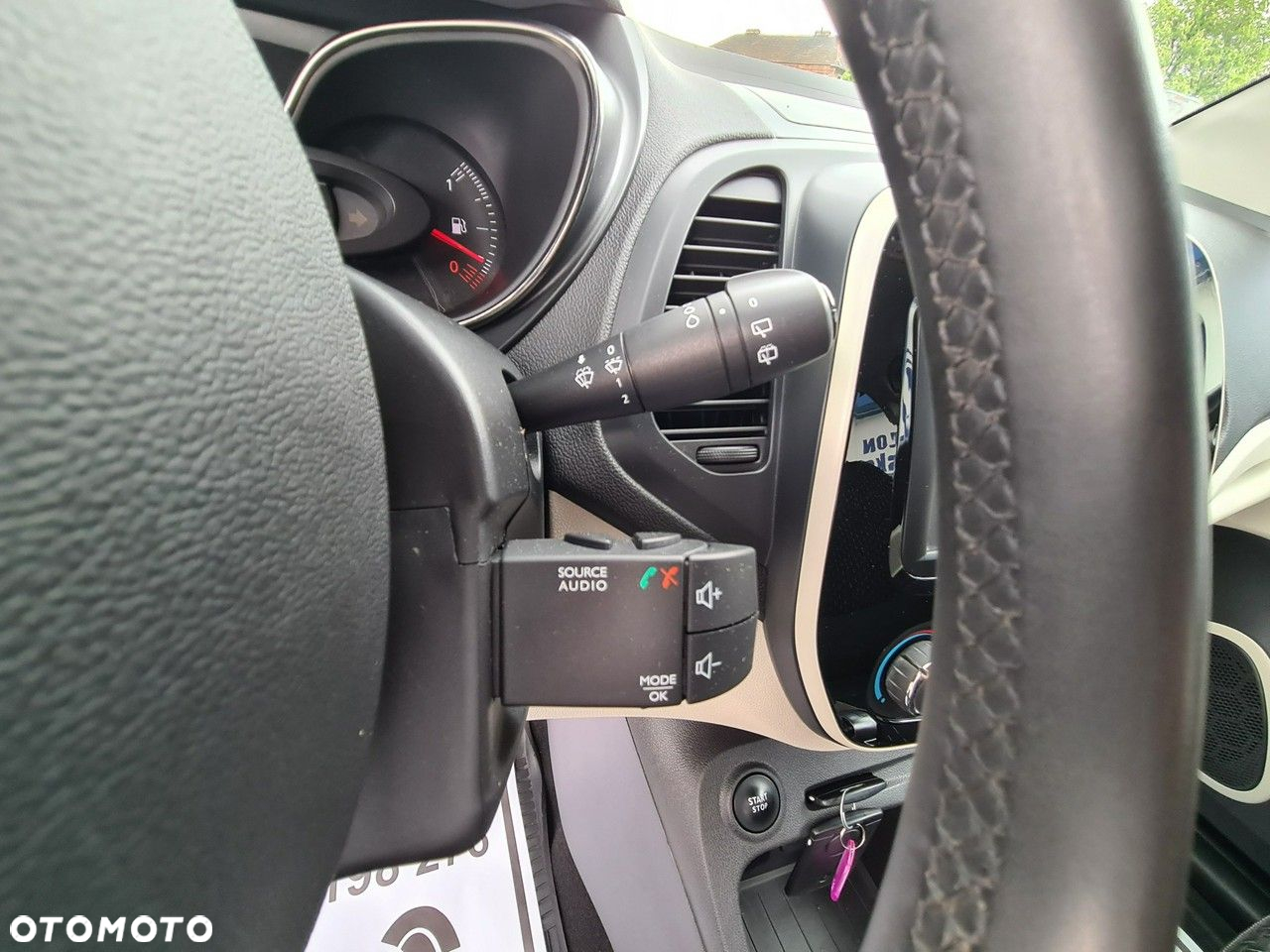 Renault Captur 1.2 TCe Intens EDC - 17