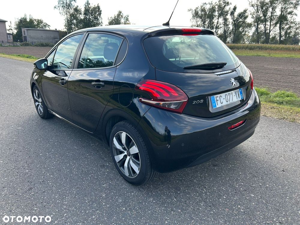 Peugeot 208 1.5 BlueHDi Allure S&S - 13
