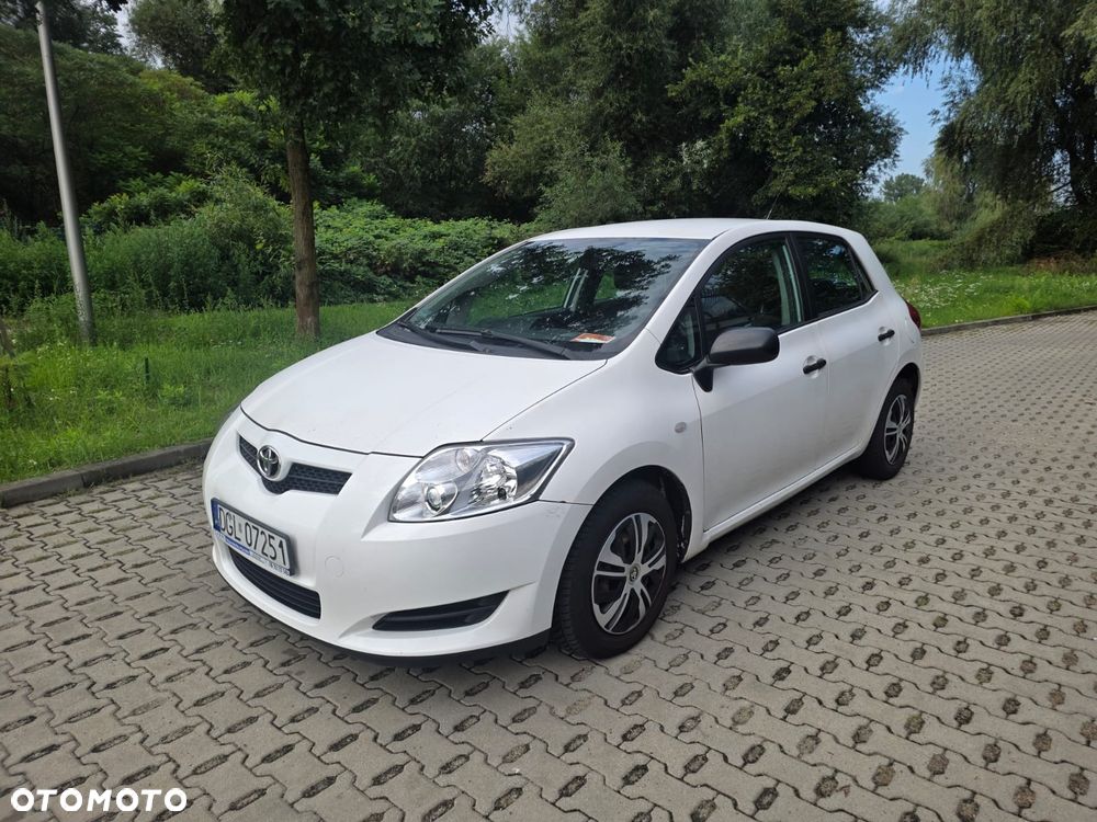 Toyota Auris - 7