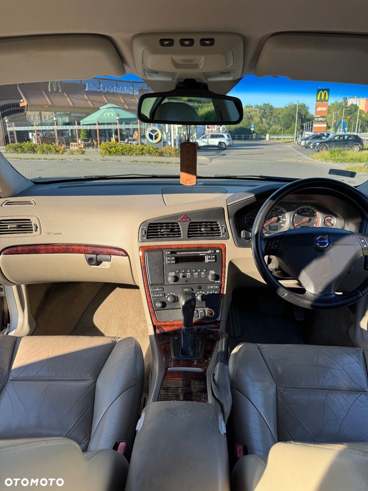 Volvo S60 2.0T Momentum - 16