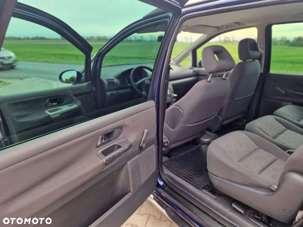 Volkswagen Sharan 1.9 TDI Comfortline - 18