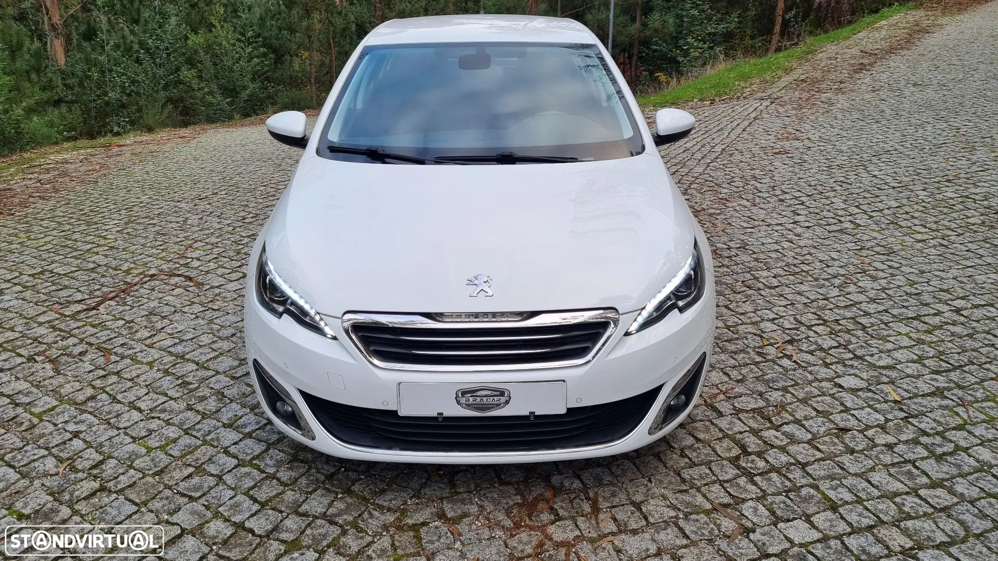 Peugeot 308 1.2 PureTech Style J17 - 2