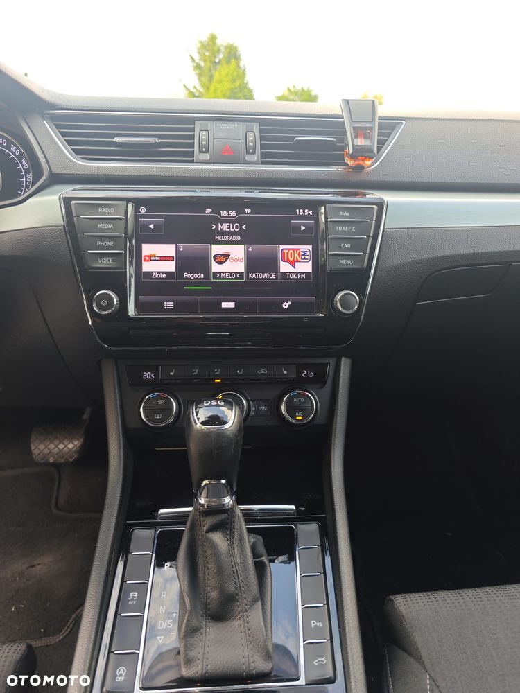 Skoda Superb 2.0 TSI Style DSG - 21