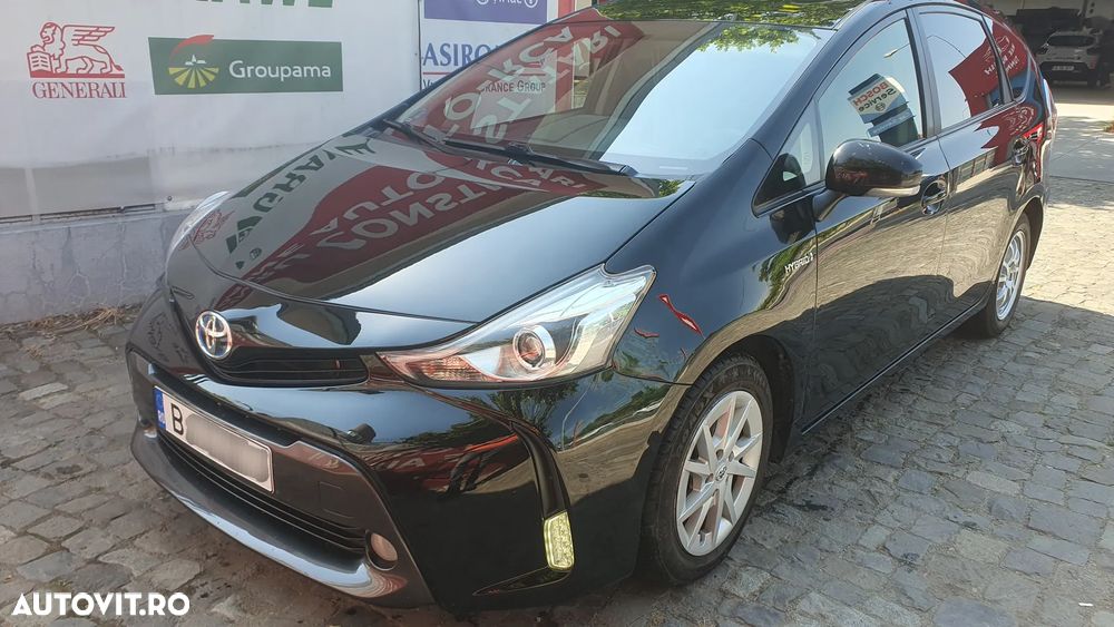 Toyota Prius+ - 1