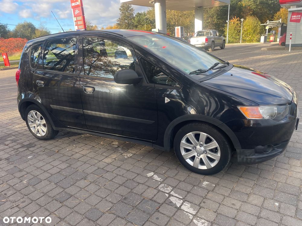 Mitsubishi Colt - 6