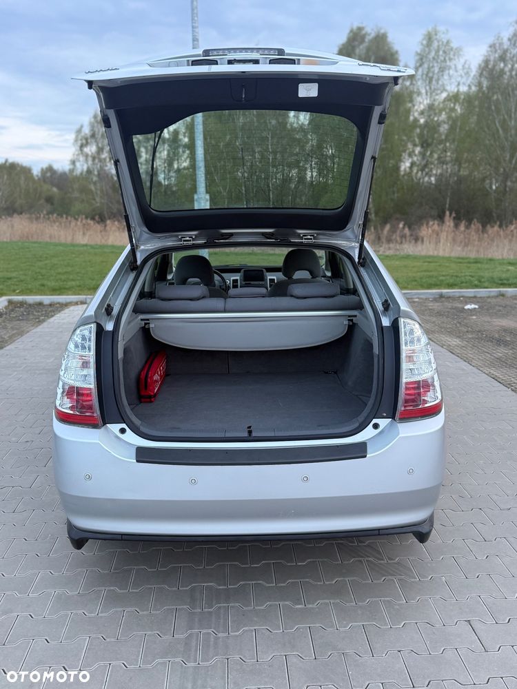 Toyota Prius 1.5 VVT-i Sol (nav) - 12