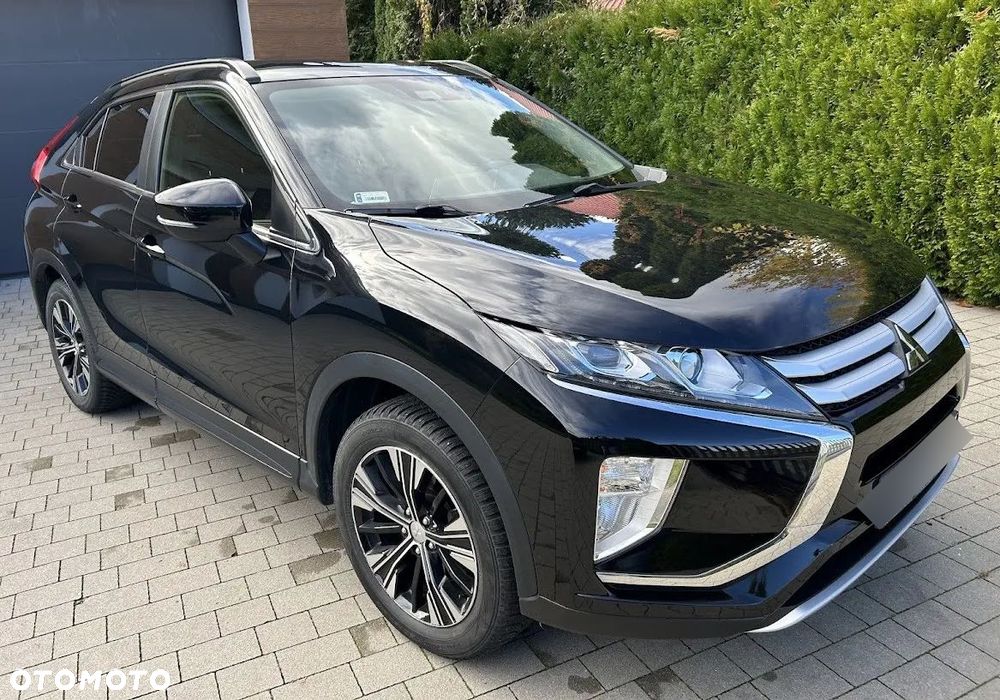 Mitsubishi Eclipse Cross 1.5 T Intense - 1