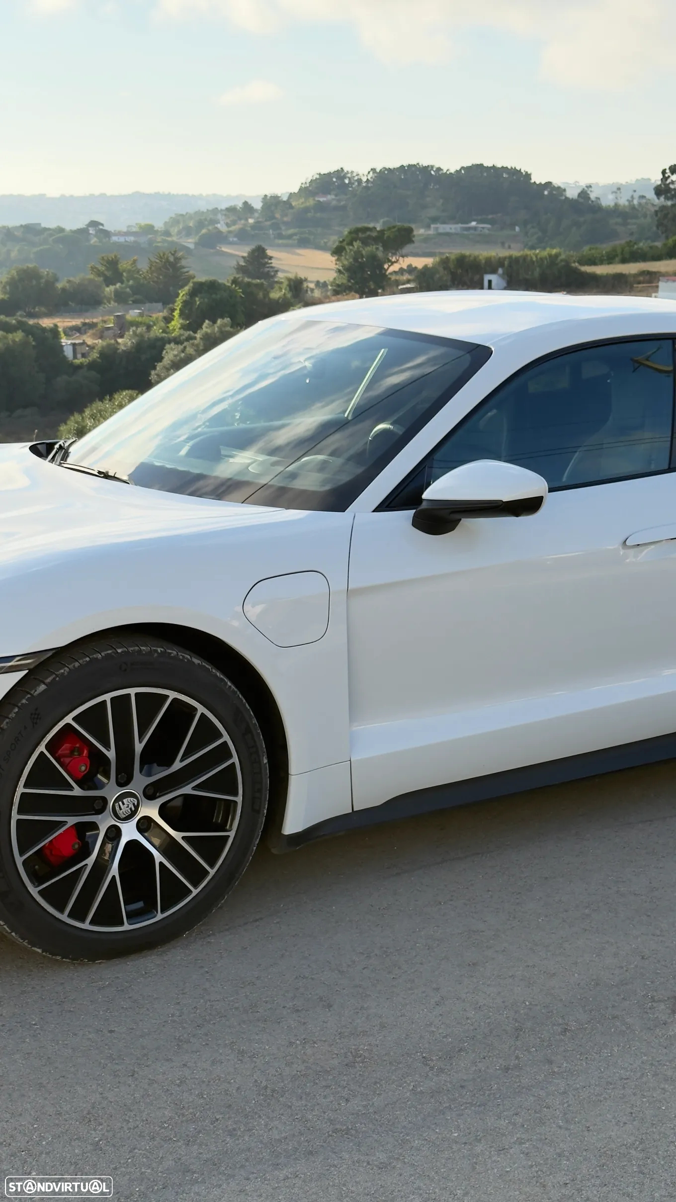 Porsche Taycan 4S - 23